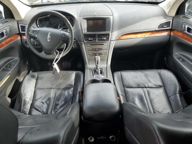 2LMHJ5AT3KBL02471 - 2019 LINCOLN MKT BLACK photo 8