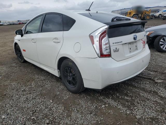 JTDKN3DUXD5635910 - 2013 TOYOTA PRIUS WHITE photo 2