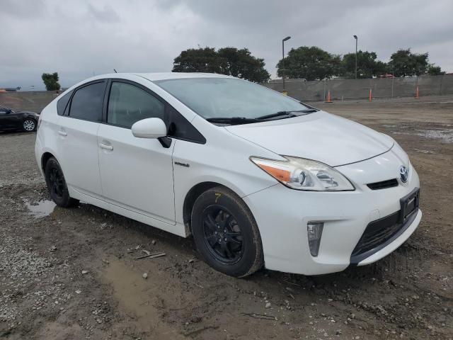 JTDKN3DUXD5635910 - 2013 TOYOTA PRIUS WHITE photo 4