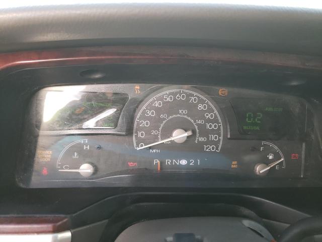 1LNHM81W54Y647313 - 2004 LINCOLN TOWN CAR EXECUTIVE BLACK photo 9