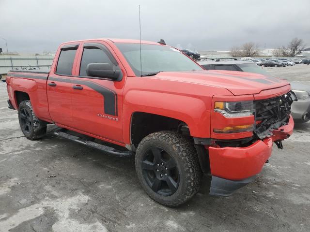 1GCVKPEC8JZ143299 - 2018 CHEVROLET SILVER1500 K1500 CUSTOM RED photo 4