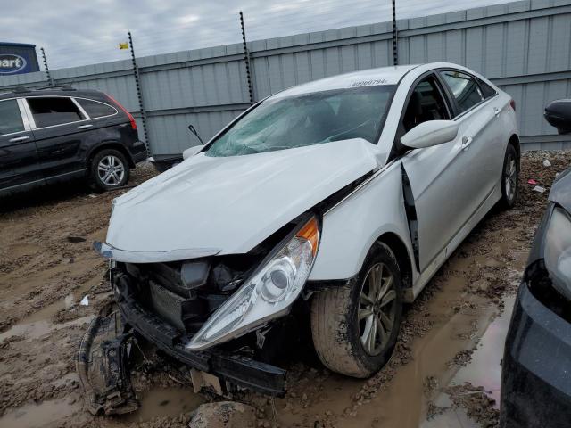 5NPEB4AC0EH845618 - 2014 HYUNDAI SONATA GLS WHITE photo 1