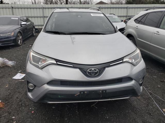 JTMRFREV6JJ246562 - 2018 TOYOTA RAV4 ADVENTURE SILVER photo 5