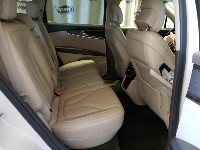 2LMTJ6LR0GBL56867 - 2016 LINCOLN MKX RESERVE თეთრი ფოტო 11