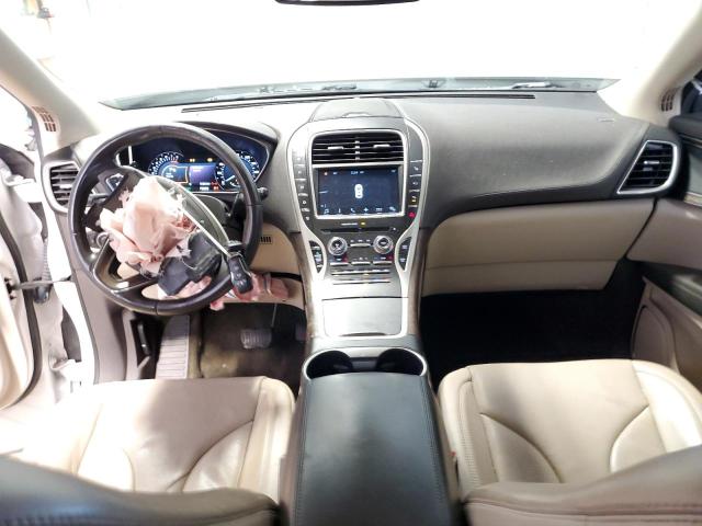 2LMTJ6LR0GBL56867 - 2016 LINCOLN MKX RESERVE თეთრი ფოტო 8