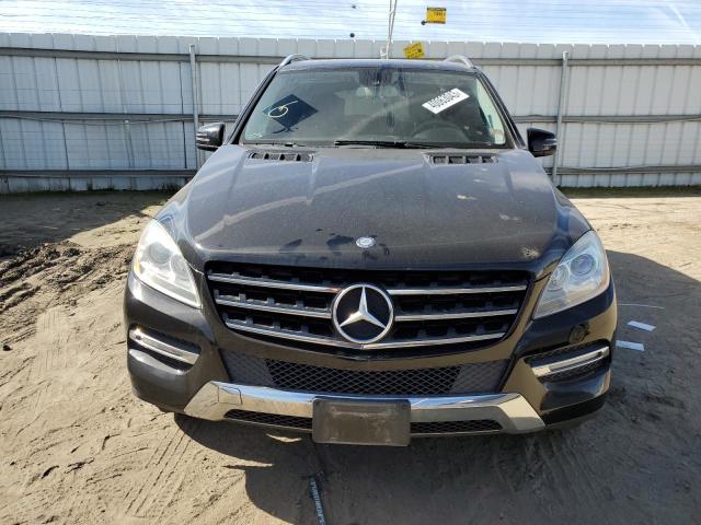 4JGDA5HB4CA020103 - 2012 MERCEDES-BENZ ML 350 4MATIC BLACK photo 5