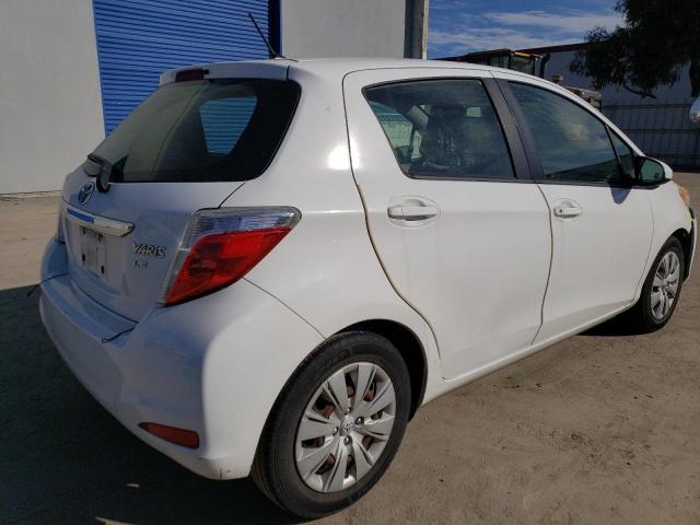 JTDKTUD38CD513912 - 2012 TOYOTA YARIS WHITE photo 3