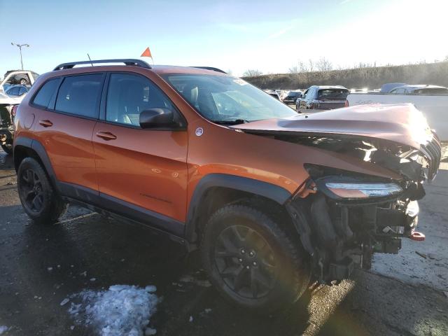1C4PJMBS2FW704952 - 2015 JEEP CHEROKEE TRAILHAWK ORANGE photo 4