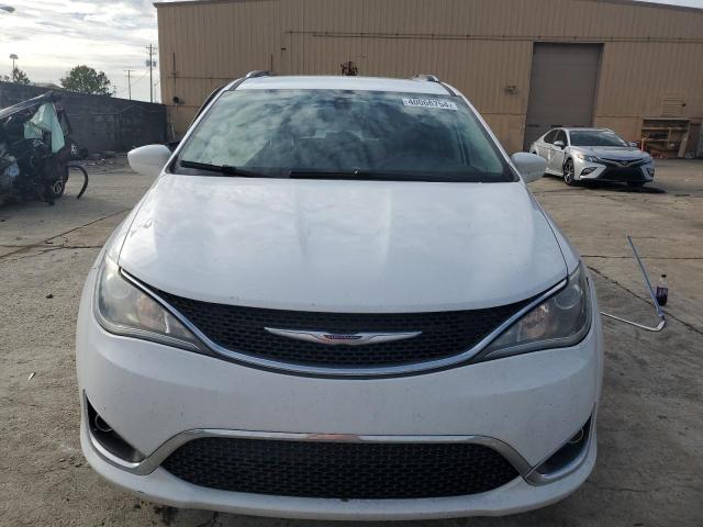 2C4RC1BG2JR144445 - 2018 CHRYSLER PACIFICA TOURING L WHITE photo 5