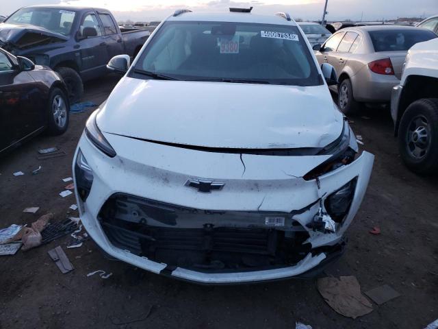 1G1FY6S06P4135191 - 2023 CHEVROLET BOLT EUV LT WHITE photo 5