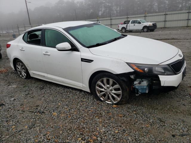 5XXGM4A74EG329831 - 2014 KIA OPTIMA LX WHITE photo 4