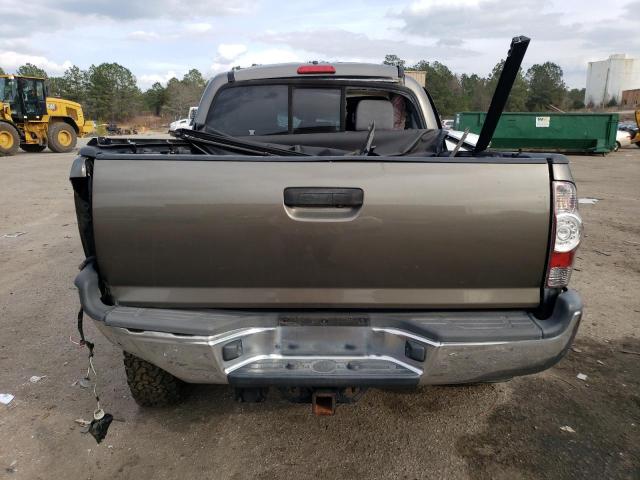 3TMLU4EN7DM119809 - 2013 TOYOTA TACOMA DOUBLE CAB 棕色 照片 6