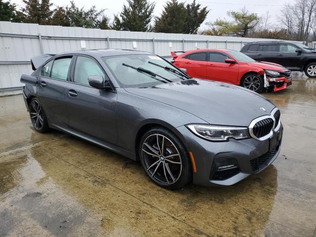 3MW5R7J02M8C03211 - 2021 BMW 330XI GRAY photo 4