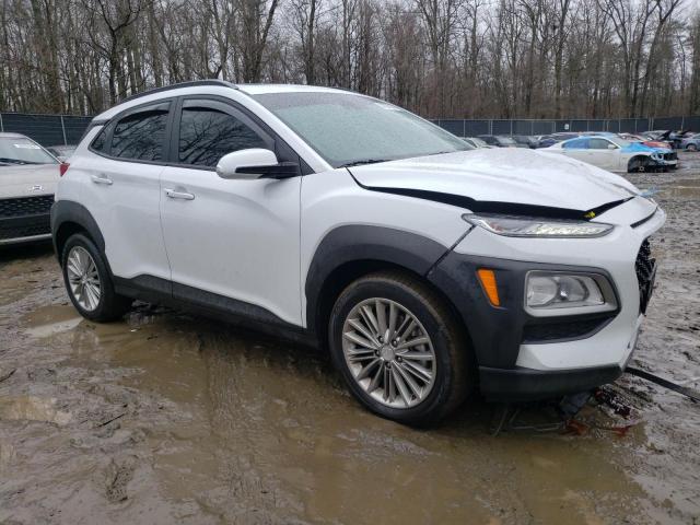 KM8K6CAAXLU557927 - 2020 HYUNDAI KONA SEL PLUS WHITE photo 4