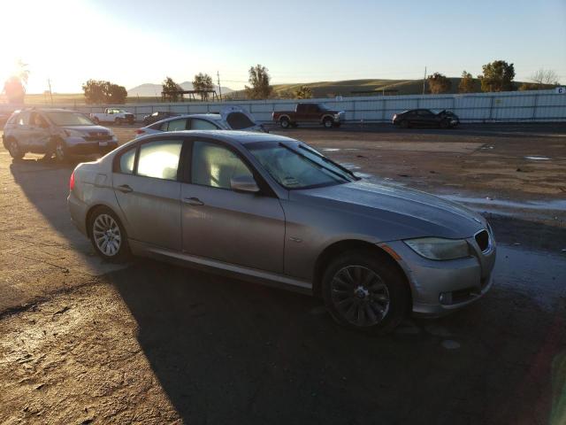 WBAPH57569NL78505 - 2009 BMW 328 I SULEV GOLD photo 4