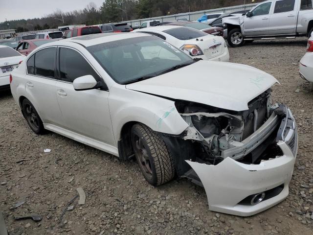 4S3BMBH68E3025896 - 2014 SUBARU LEGACY 2.5I SPORT WHITE photo 4