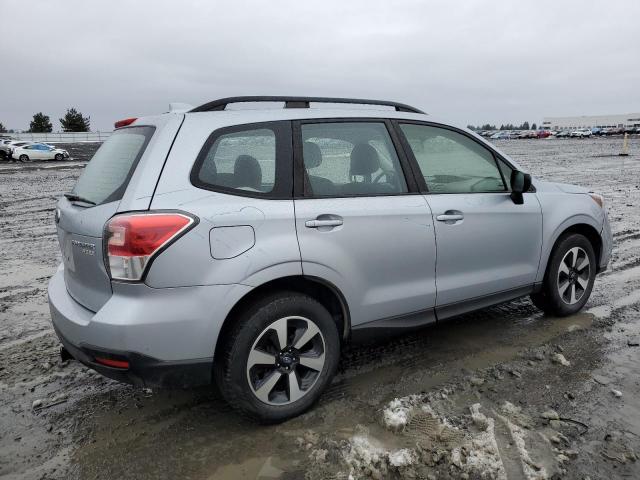 JF2SJABC9HH419675 - 2017 SUBARU FORESTER 2.5I SILVER photo 3