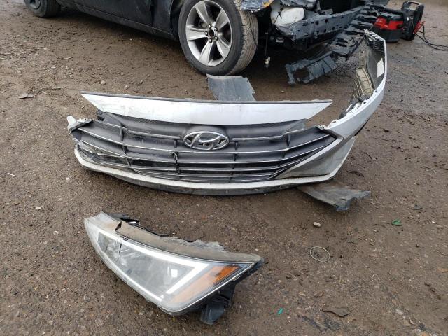 5NPD84LF8LH530256 - 2020 HYUNDAI ELANTRA SEL SILVER photo 12