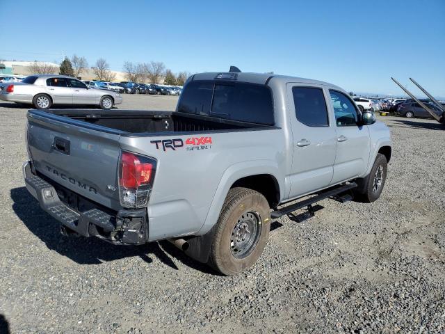 3TMCZ5AN7MM386901 - 2021 TOYOTA TACOMA DOUBLE CAB ნაცრისფერი ფოტო 3