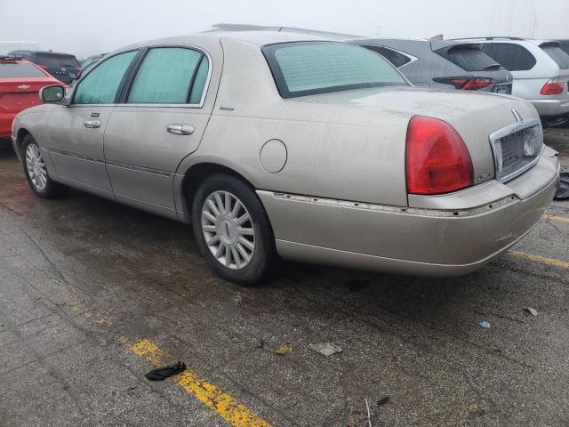 1LNHM81W03Y648058 - 2003 LINCOLN TOWN CAR EXECUTIVE BEIGE photo 2