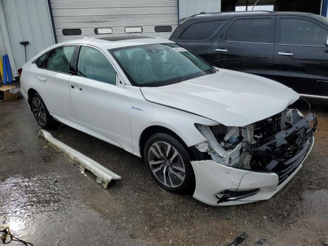 1HGCV3F41LA001264 - 2020 HONDA ACCORD HYBRID EX WHITE photo 4