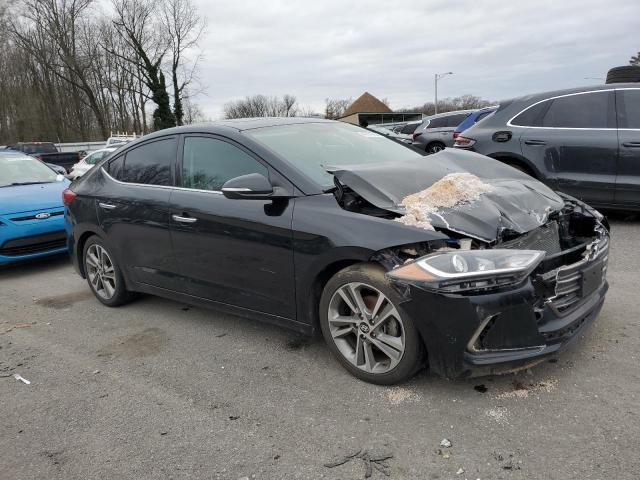 5NPD84LF7HH106445 - 2017 HYUNDAI ELANTRA SE BLACK photo 4