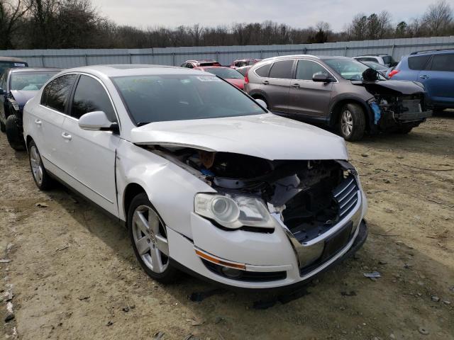 WVWAK73C17P158653 - 2007 VOLKSWAGEN PASSAT 2.0T WHITE photo 4