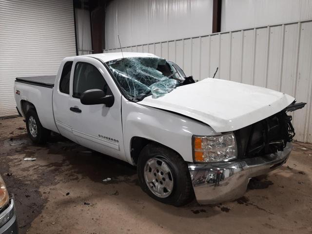 1GCRKSE79DZ251569 - 2013 CHEVROLET 1500 K1500 LT WHITE photo 4