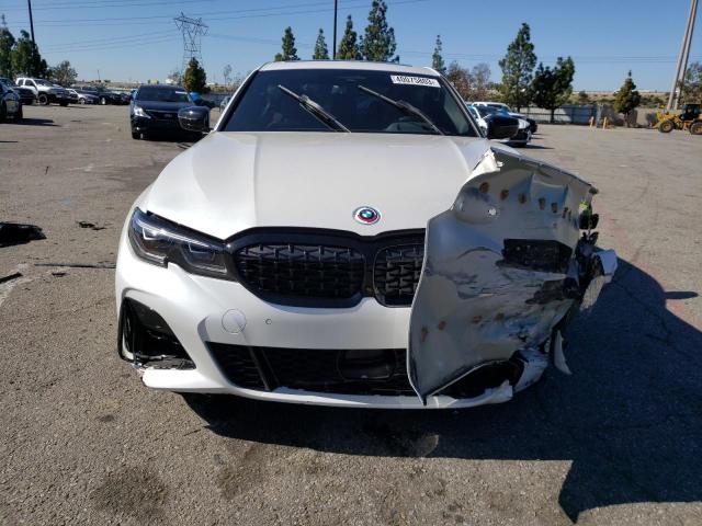 WBA5U7C0XNFM71329 - 2022 BMW M340I WHITE photo 5