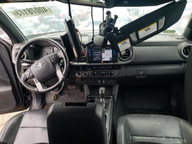 3TMDZ5BN5JM052364 - 2018 TOYOTA TACOMA DOUBLE CAB 黑色 照片 8