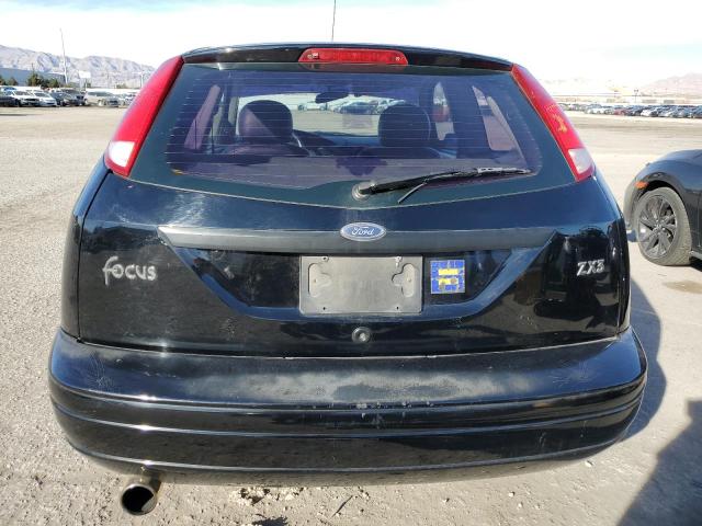 3FAFP31Z64R113970 - 2004 FORD FOCUS ZX3 BLACK photo 6