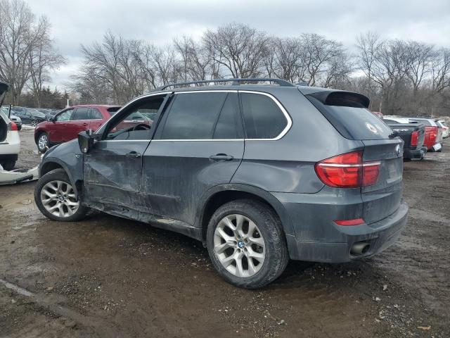 5UXZV4C52D0G54285 - 2013 BMW X5 XDRIVE35I GRAY photo 2