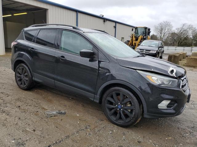 1FMCU0GD3HUC30397 - 2017 FORD ESCAPE SE BLACK photo 4