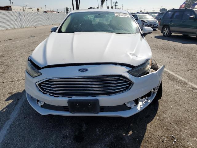 3FA6P0LU7JR235247 - 2018 FORD FUSION SE HYBRID WHITE photo 5