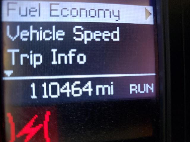 2A4RR8DG0BR714104 - 2011 CHRYSLER TOWN & COU TOURING L SILVER photo 8