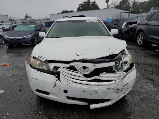 JTNBE46K373004722 - 2007 TOYOTA CAMRY CE WHITE photo 5