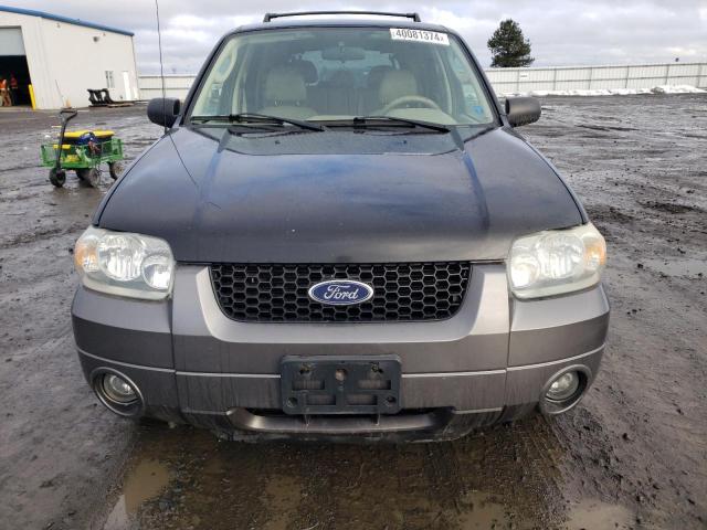 1FMYU93176KC43524 - 2006 FORD ESCAPE XLT BLACK photo 5