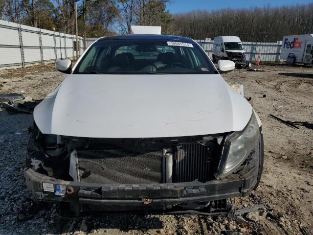 KNAGR4A62B5155179 - 2011 KIA OPTIMA SX WHITE photo 5