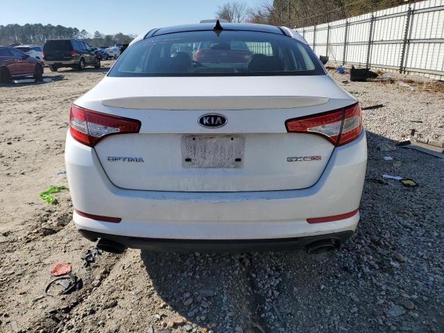 KNAGR4A62B5155179 - 2011 KIA OPTIMA SX WHITE photo 6