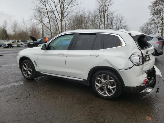 5UX53DP0XN9K64712 - 2022 BMW X3 XDRIVE30I WHITE photo 2