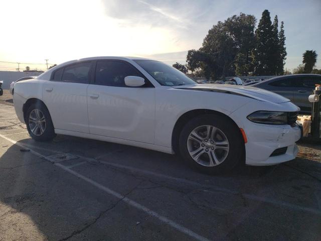 2C3CDXBG3KH644275 - 2019 DODGE CHARGER SXT WHITE photo 4