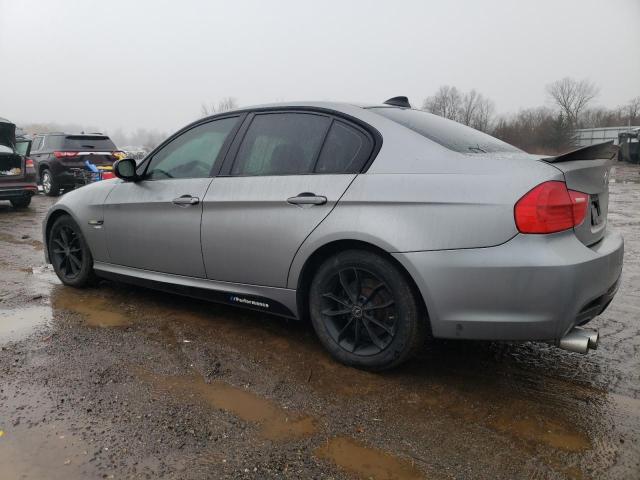 WBAPK7C51AA460110 - 2010 BMW 328 XI GRAY photo 2