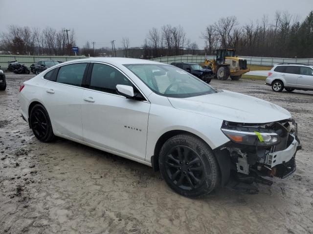 1G1ZE5ST7GF181885 - 2016 CHEVROLET MALIBU LT WHITE photo 4