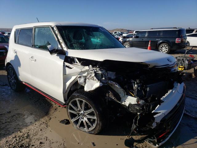 KNDJX3AA7J7540169 - 2018 KIA SOUL ! WHITE photo 4