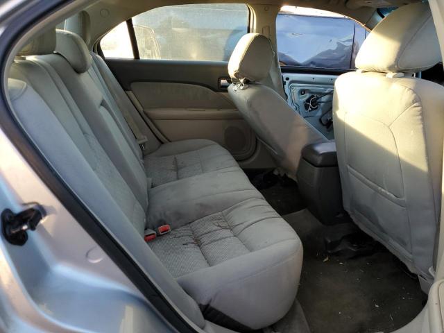 3FAHP0HA7CR381979 - 2012 FORD FUSION SE GRAY photo 10