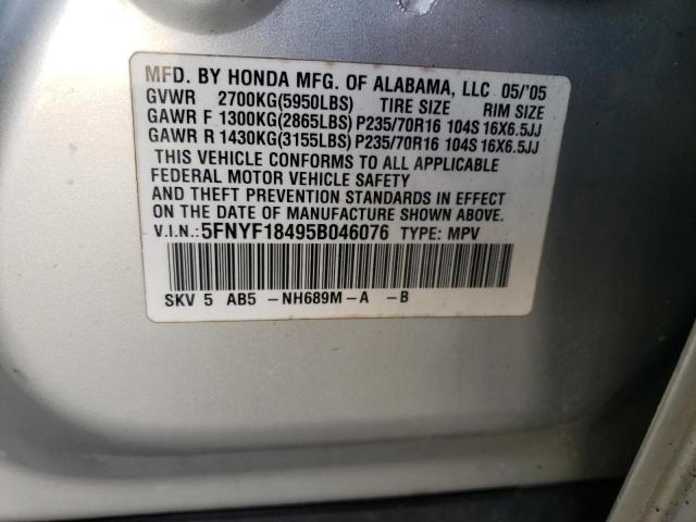 5FNYF18495B046076 - 2005 HONDA PILOT EX SILVER photo 13