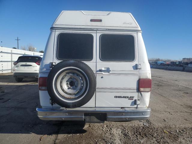 1GBEG25K6RF144299 - 1994 CHEVROLET G20 WHITE photo 6