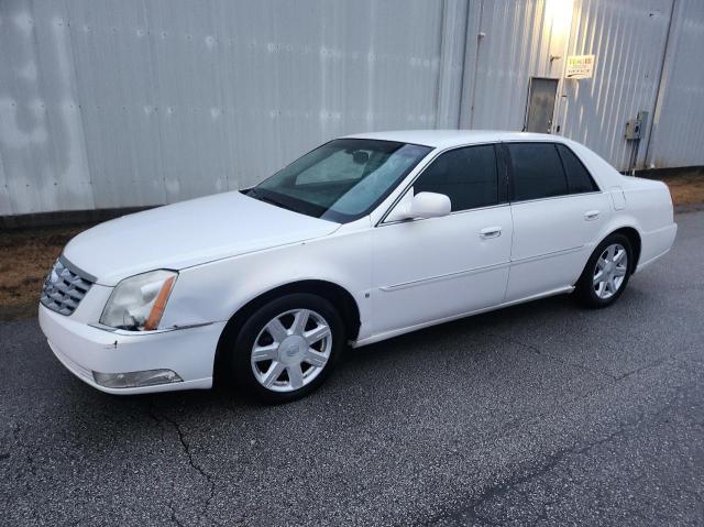 1G6KD57YX7U172807 - 2007 CADILLAC DTS WHITE photo 2