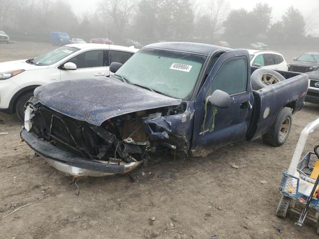 2002 CHEVROLET SILVERADO K1500, 