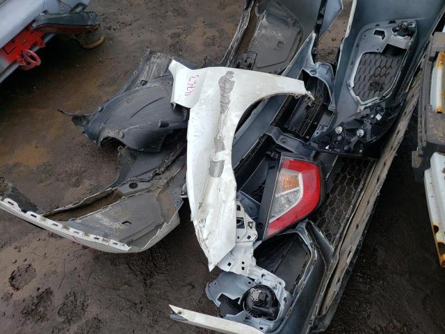 SHHFK7H99JU415366 - 2018 HONDA CIVIC SPORT TOURING WHITE photo 12